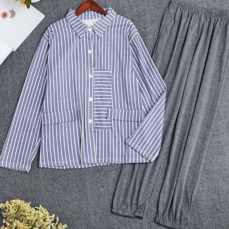 

Lovely Casual Striped Blue Sleepwear