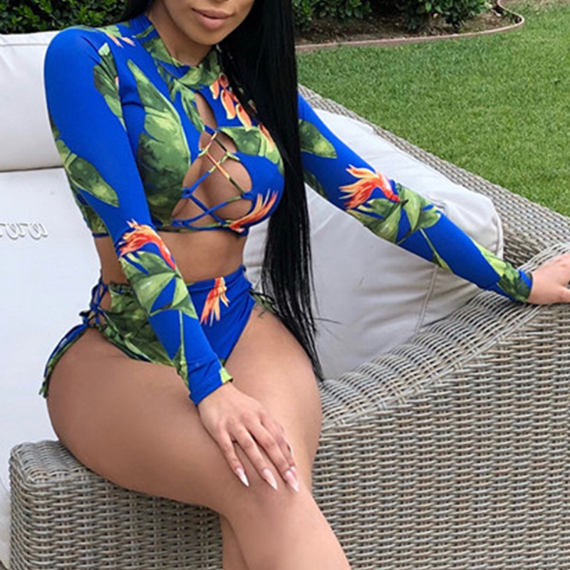 

Lovely Plants Print Blue Two-piece Swimsuit