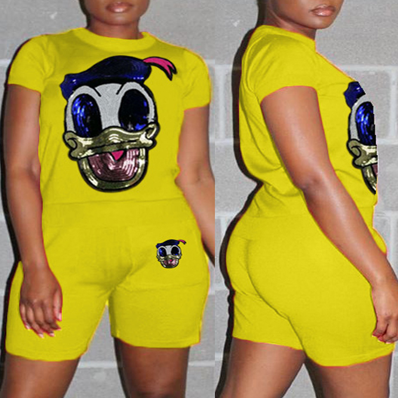 

Lovely Trendy Cartoon Yellow Plus Size Two-piece Shorts Set