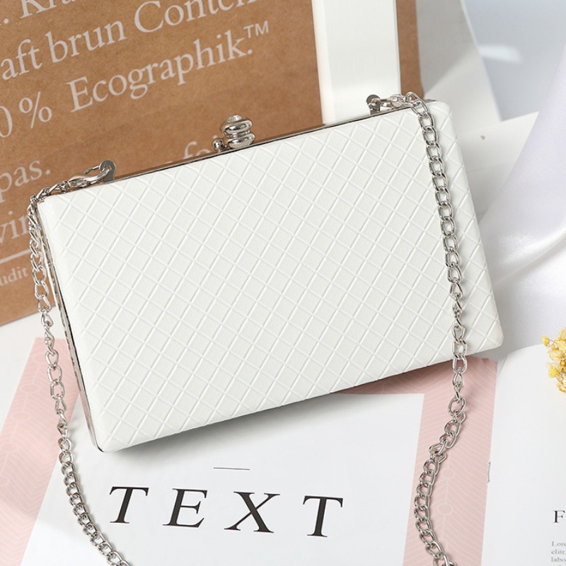 

Lovely Trendy Chain Strap White Crossbody Bag