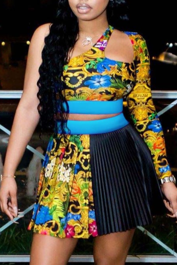 

Lovely Casual One Shoulder Print Blue Two-piece Skirt Set