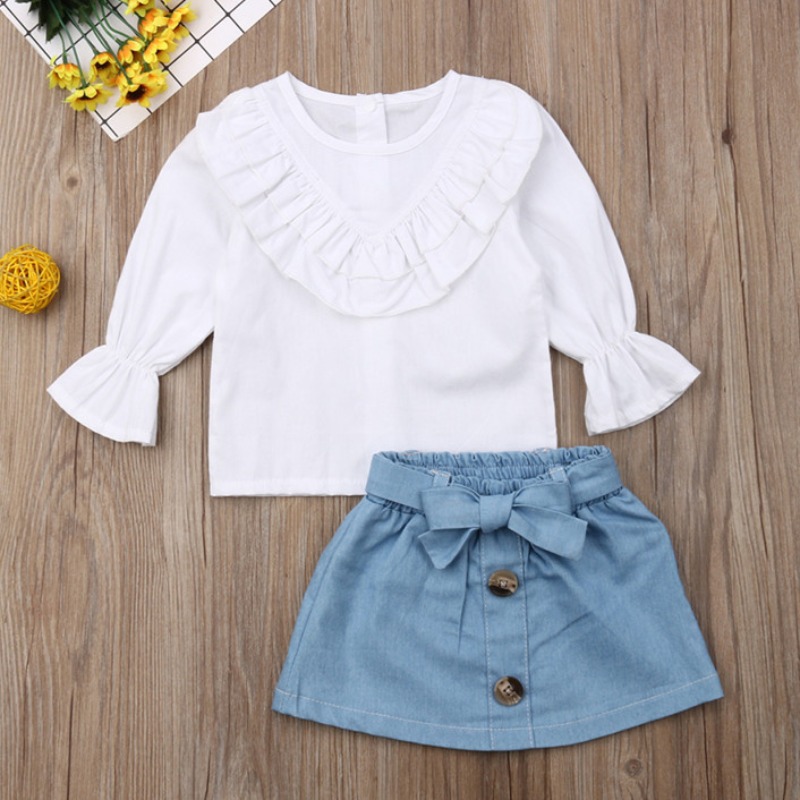 

Lovely Sweet Flounce Design White Girl Two-piece Shorts Set