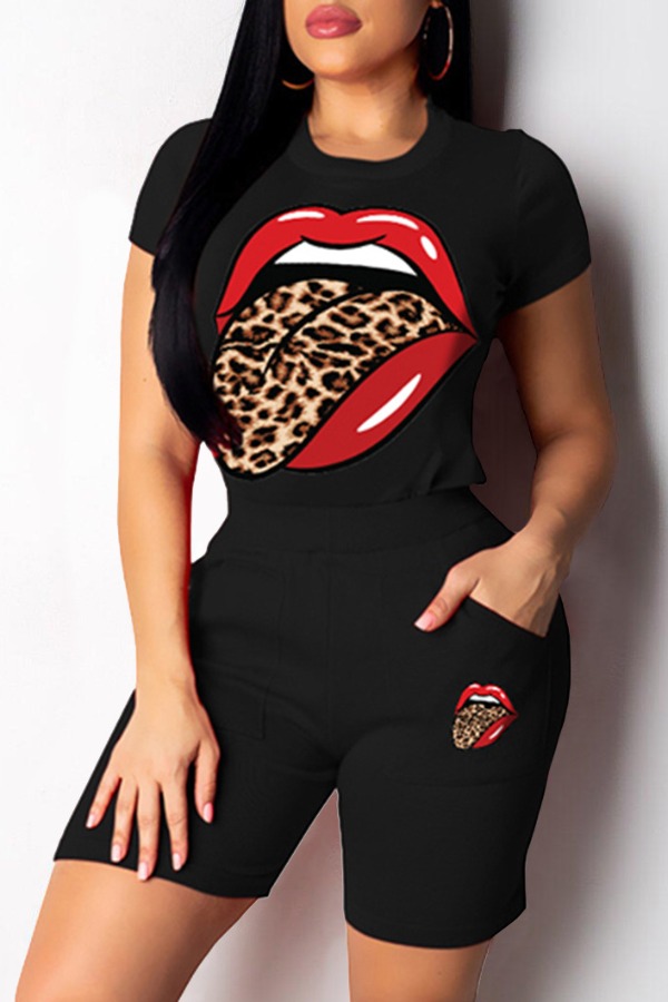 

Lovely Casual Lip Print Black Two-piece Shorts Set