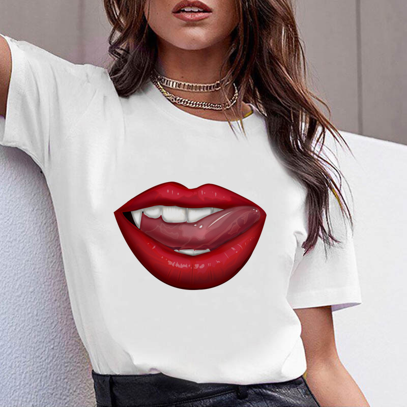 

Lovely Casual Lip Print White Plus Size T-shirt