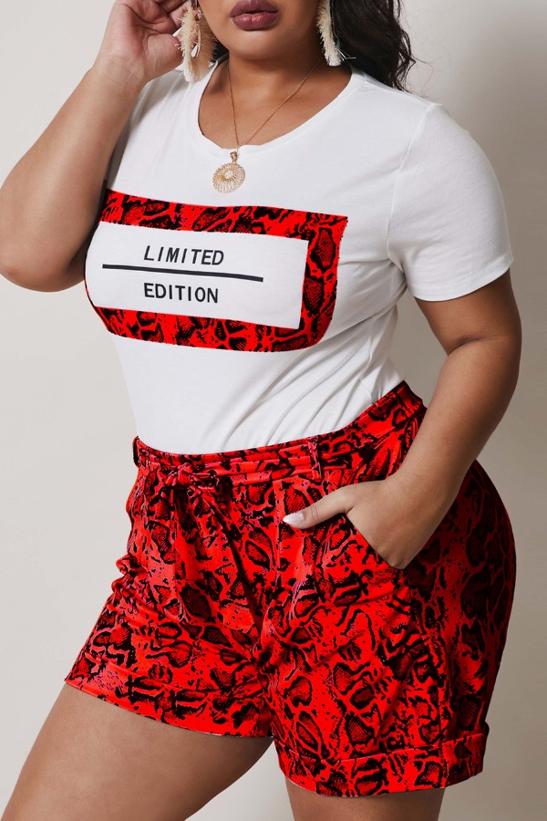 

Lovely Plus Size Casual Print Red Two-piece Shorts Set