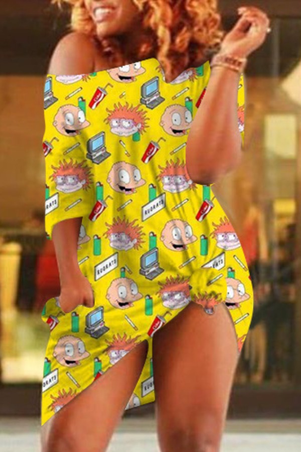 

Lovely Leisure O Neck Cartoon Print Yellow Knee Length Dress