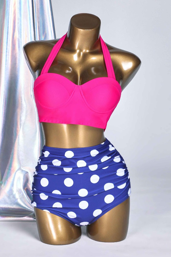 

Lovely Dot Print Rose Two-piece Swimsuit