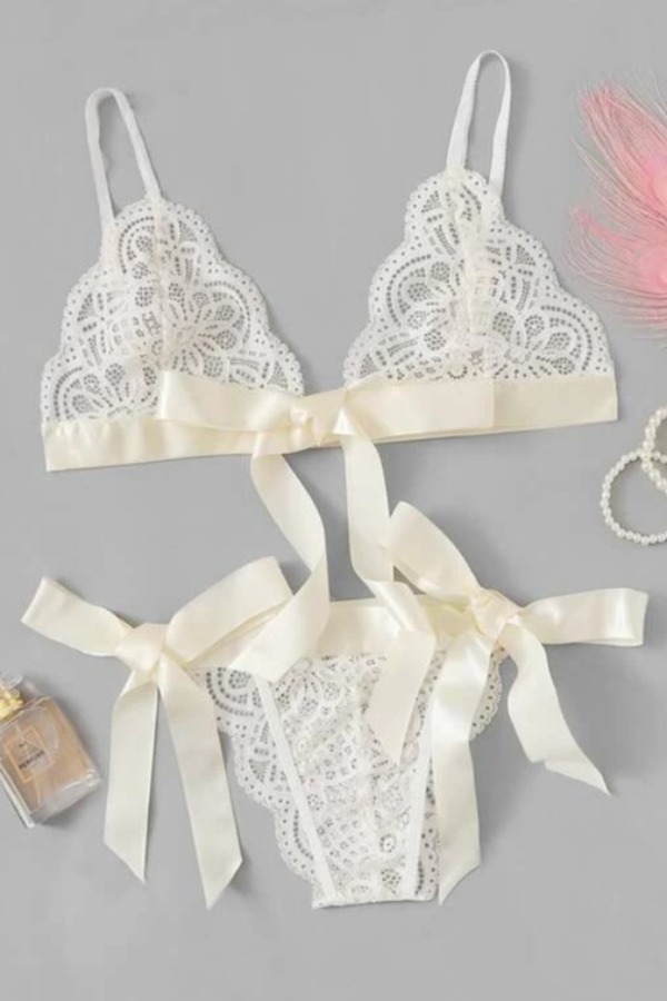 

Lovely Sexy Lace See-through White Bra Sets