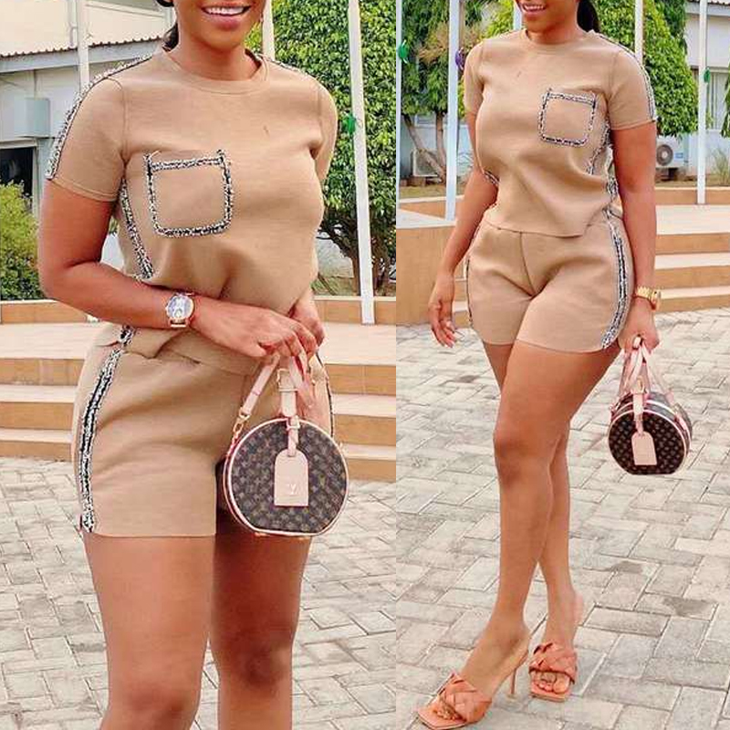 

Lovely Casual O Neck Patchwork Khaki Two-piece Shorts Set