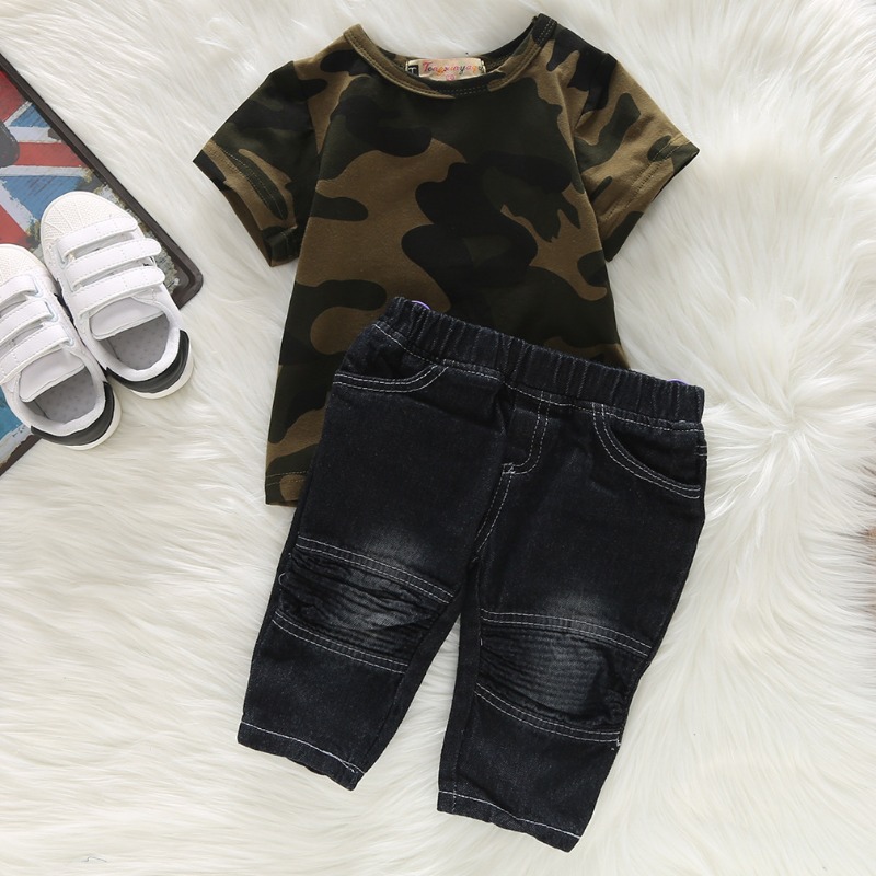 

lovely Leisure Camo Print Boy Two-piece Pants Set