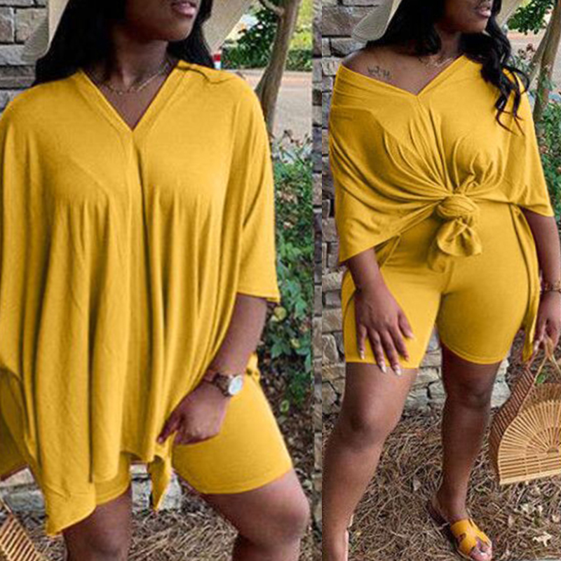 

Lovely Plus Size Leisure V Neck Basic Shorts Set, Yellow