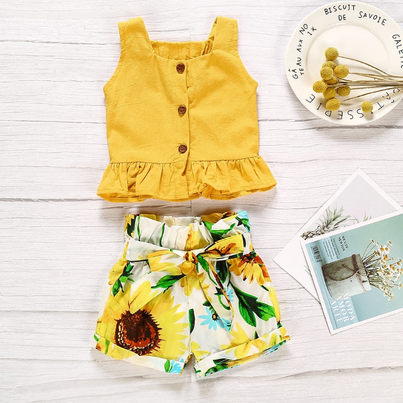 

lovely Leisure Plants Print Yellow Girl Two-piece Shorts Set