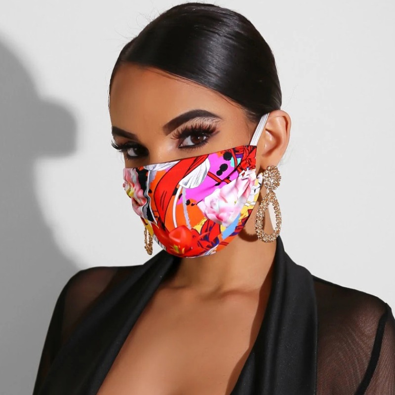 

Lovely Casual Print Rose Face Mask