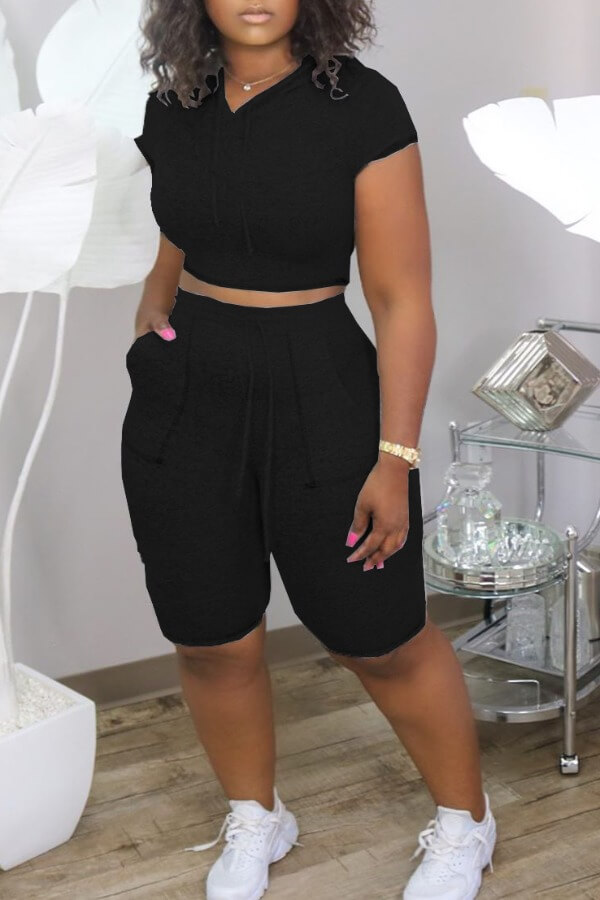 

Lovely Sportswear Pocket Patched Black Two-piece Shorts Set