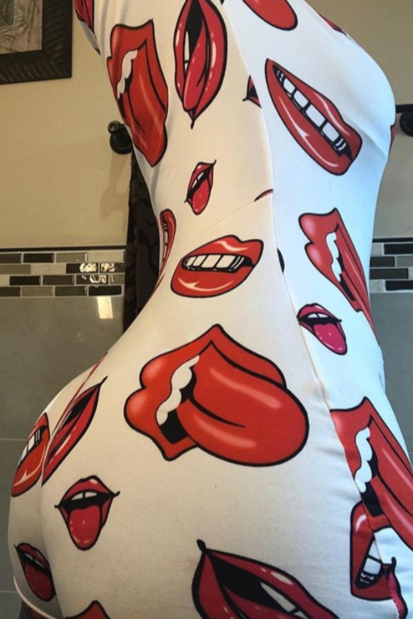 

Lovely Plus Size Trendy Lip Print Red One-piece Romper