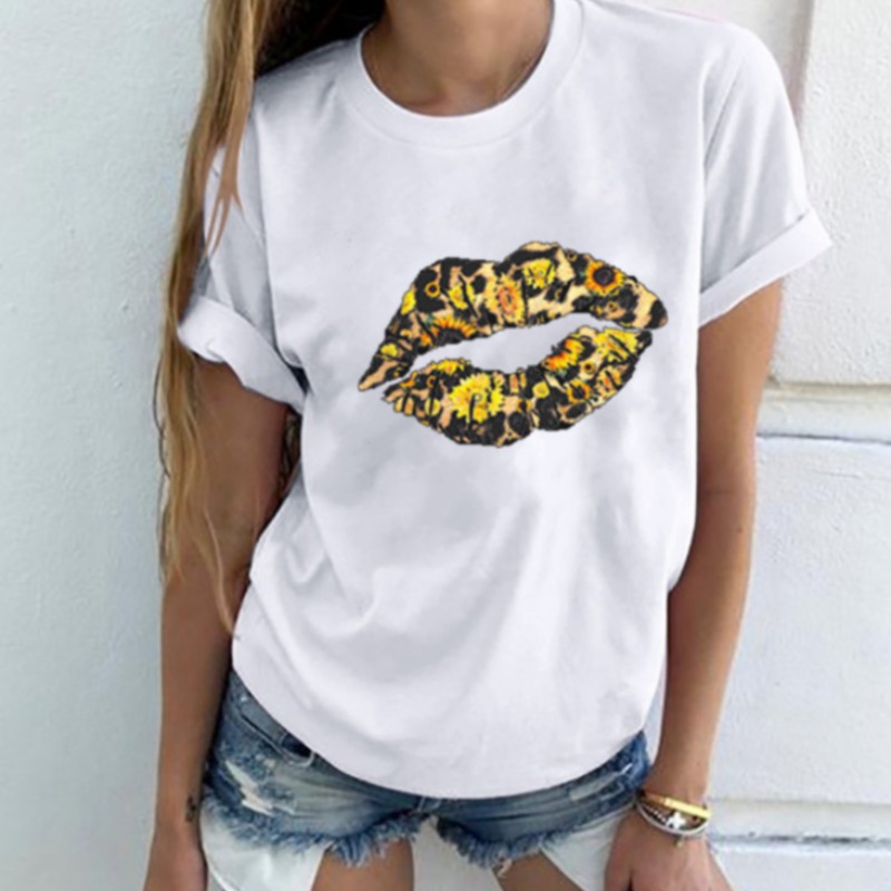

lovely Casual O Neck Lip Print White T-shirt