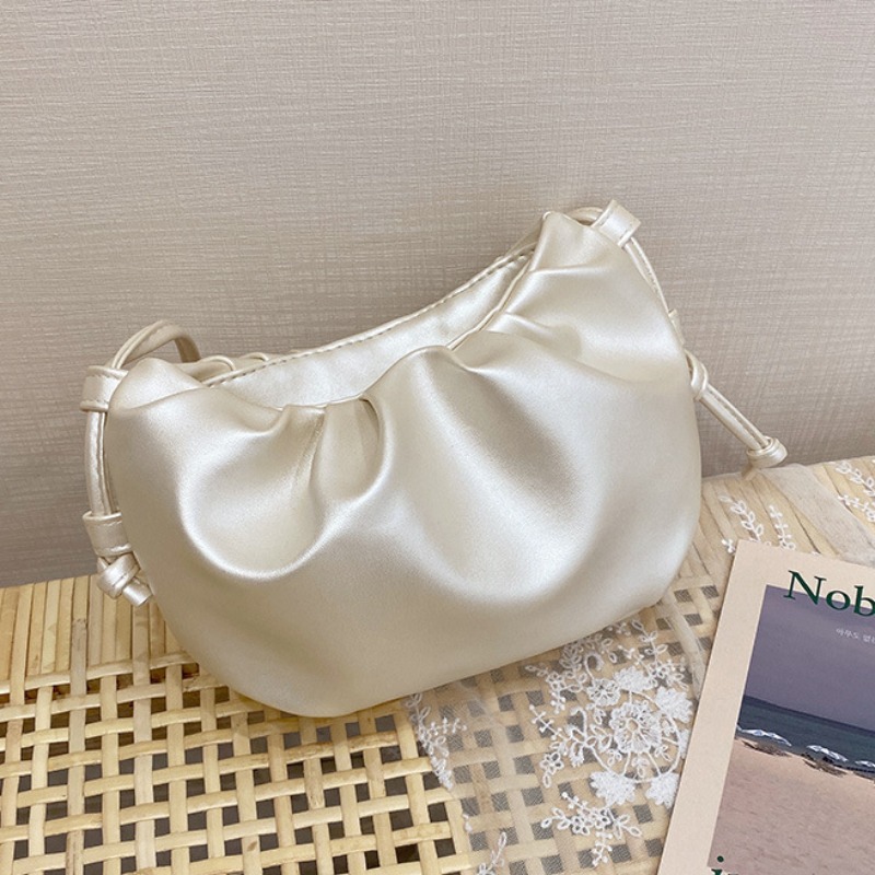 

lovely Sweet PU Zipper Design White Messenger Bag