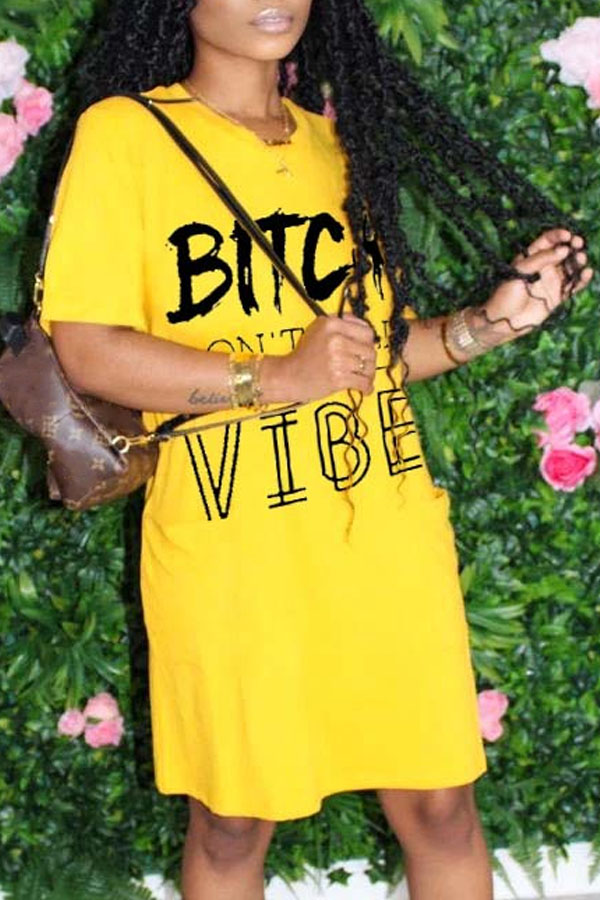 

lovely Casual Letter Print Yellow Knee Length T-shirt Dress