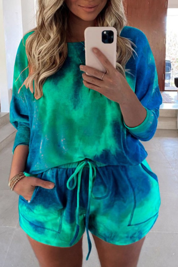 

lovely Stylish Tie-dye Dark Green Plus Size Two-piece Shorts Set