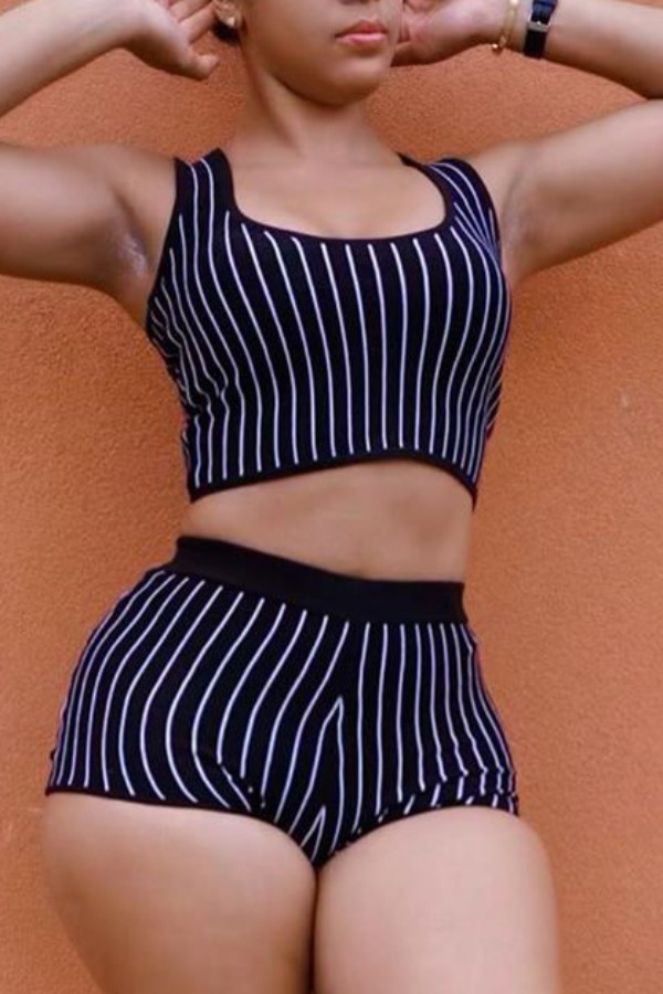 

lovely Casual U Neck Striped Black Two-piece Shorts Set