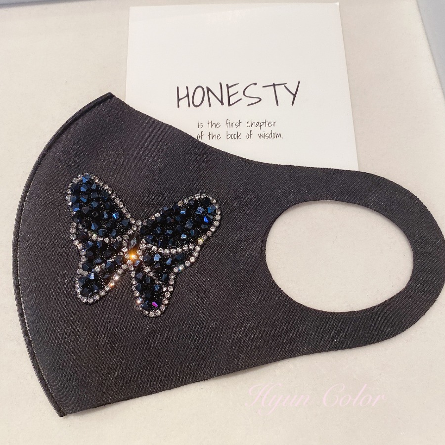 

lovely Butterfly Carbon Black Face Mask