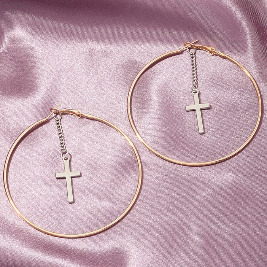 

Lovely Stylish Hollow-out Gold Earring