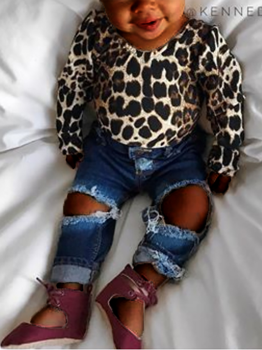 

lovely Casual O Neck Leopard Print Broken Holes Girl Two-piece Pants Set