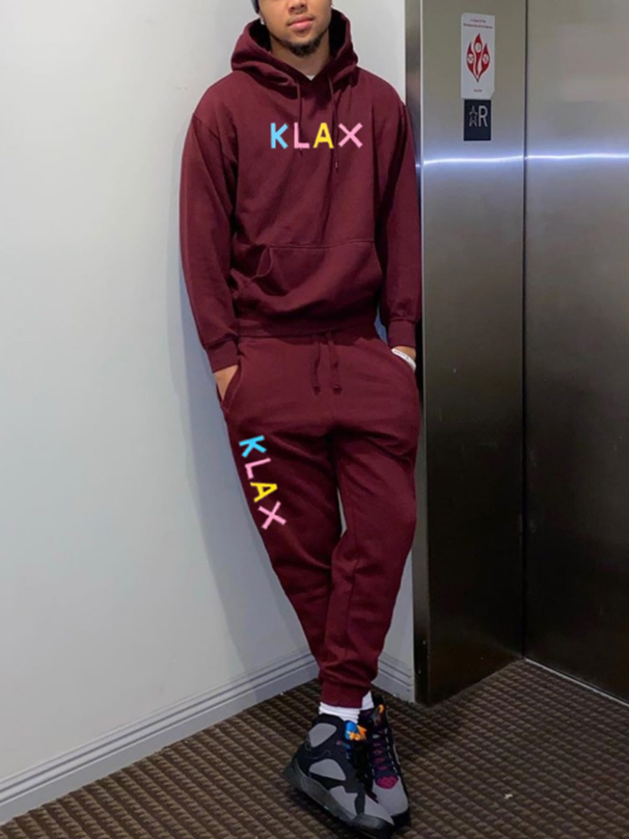 

Lovely Casual Hooded Collar Letter Print Wine Red Men Two-piece Pants Set