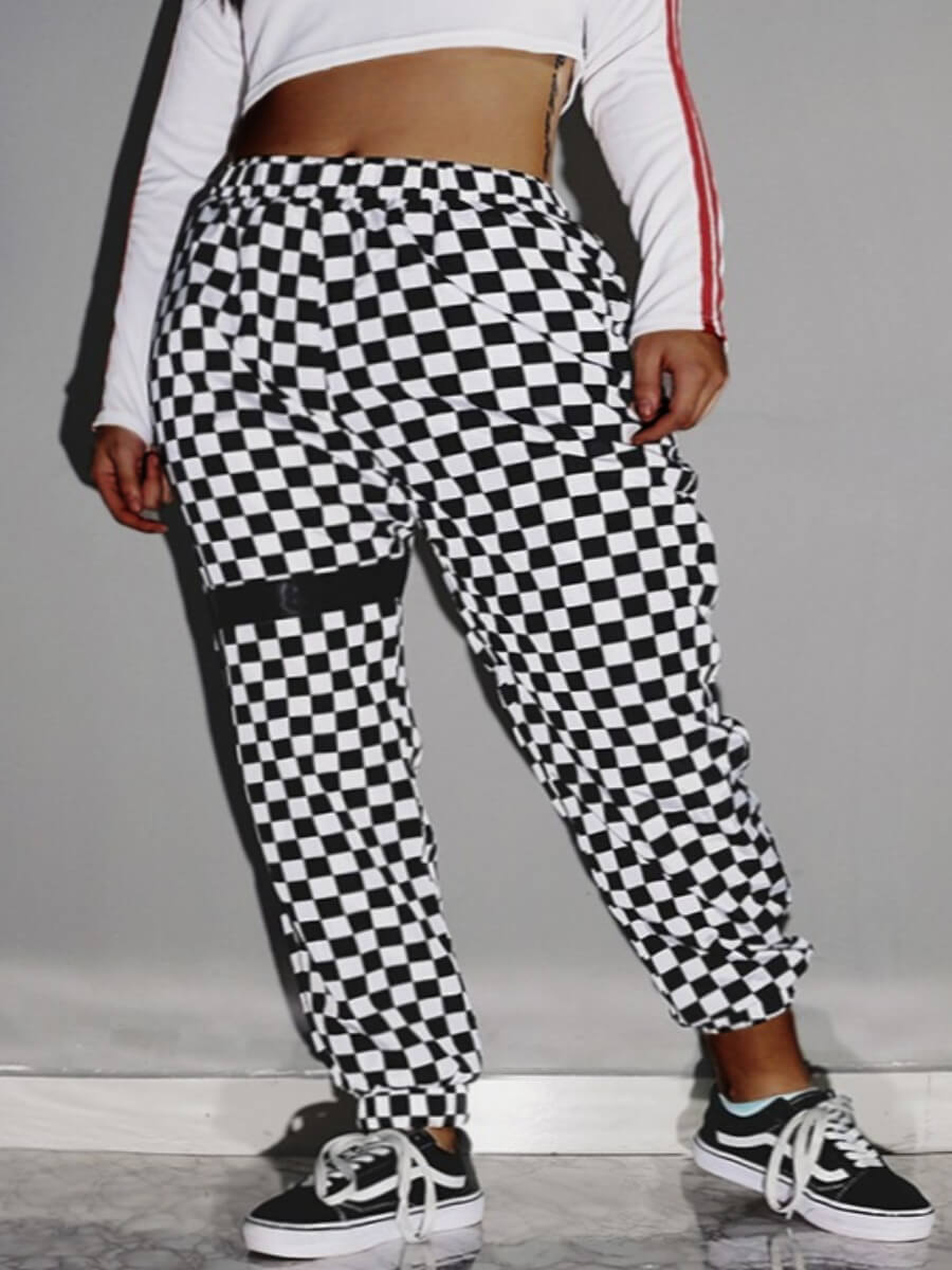 

Lovely Stylish Grid Print Black And White Pants, Black & white tartan