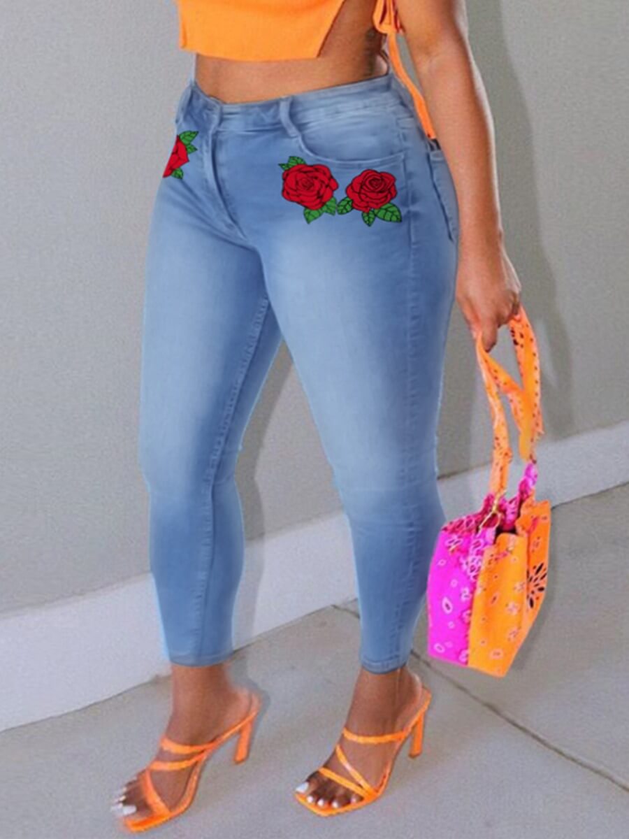 

Lovely Casual Rose Blue Plus Size Jeans