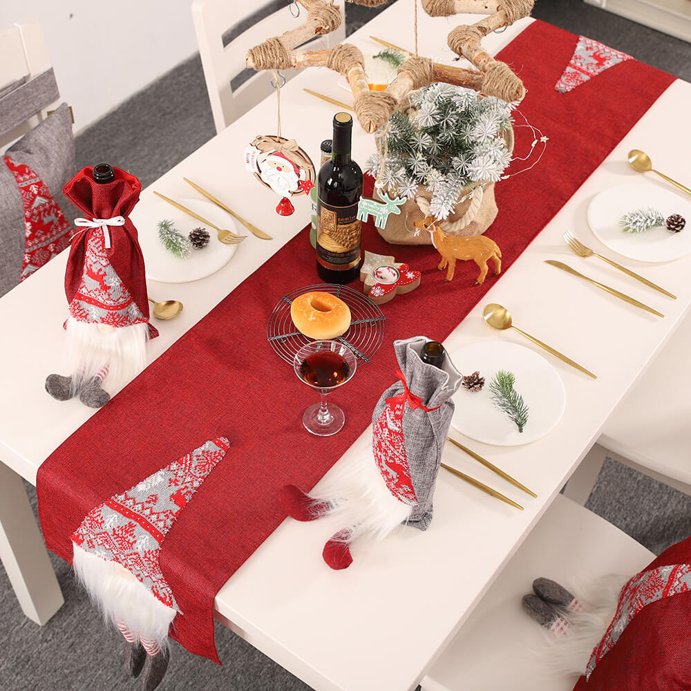 

Lovely Stylish Patchwork Red Table Linens
