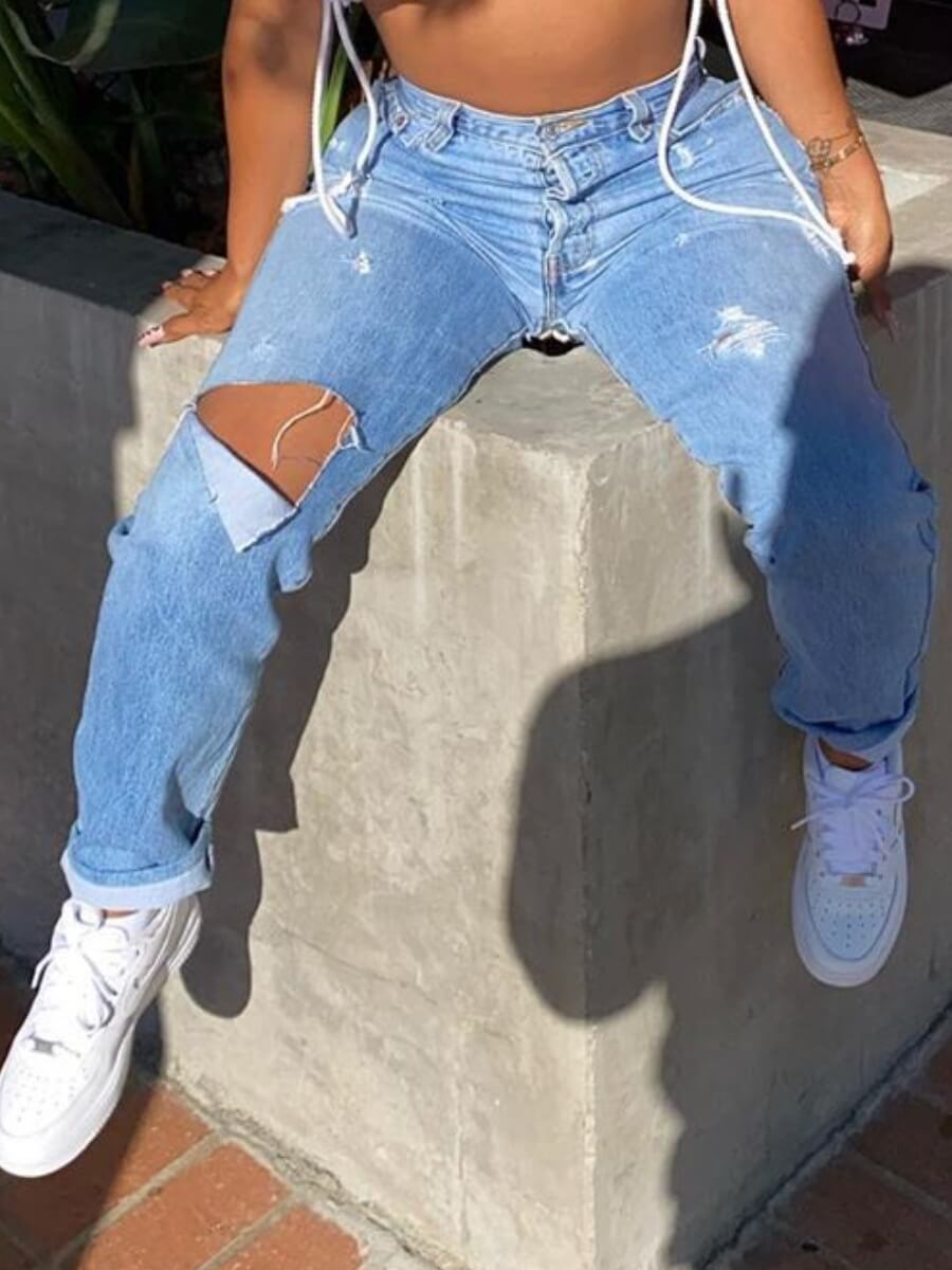 

Lovely Street Hollow-out Baby Blue Jeans