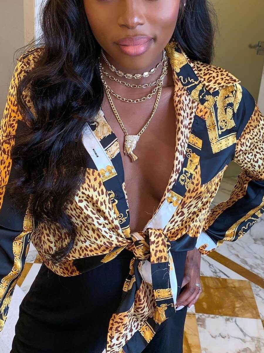 

Lovely Stylish Leopard Print Patchwork Yellow Blouse