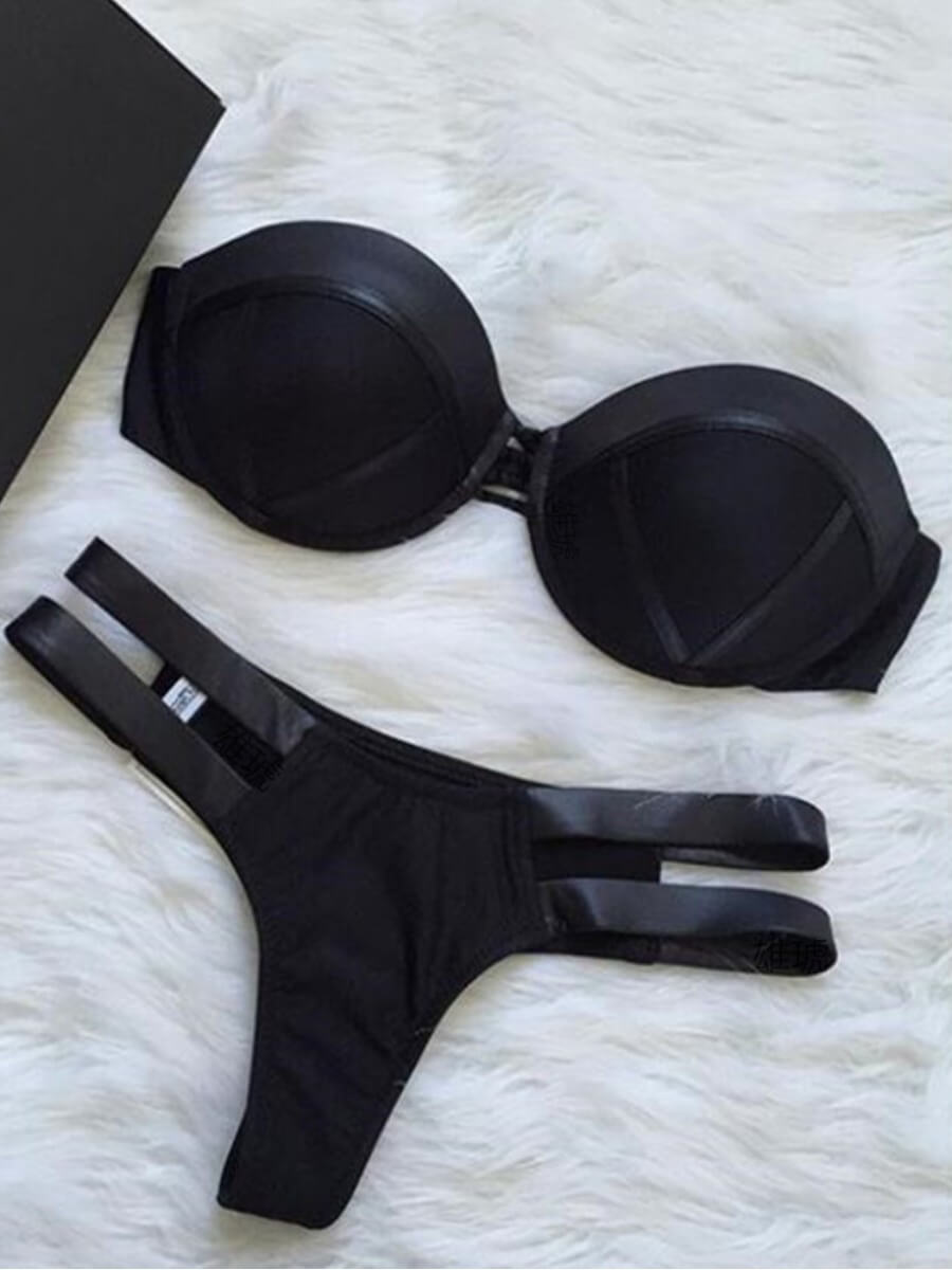 

Lovely Casual Hollow-out Lace-up Black Two-piece Swimsuit