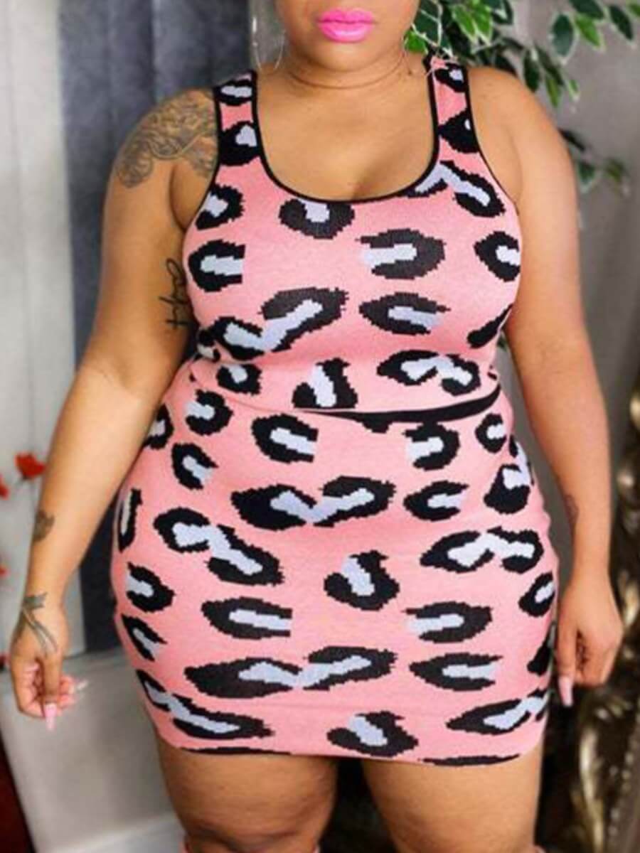 

LW Plus Size Casual U Neck Tank Sleeveless Print Pink Two-piece Skirt Set