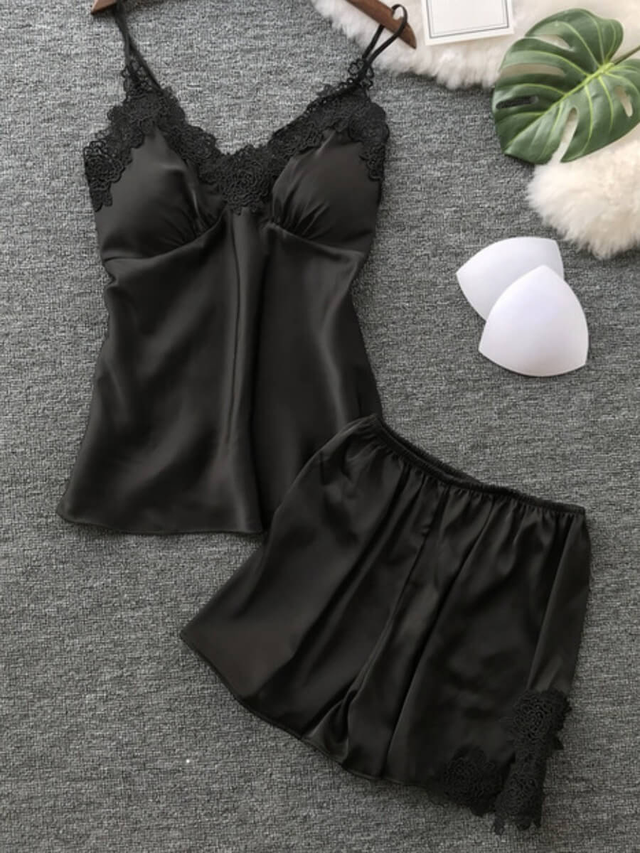 

Lovely Casual Lace Patchwork Black Sleepwear