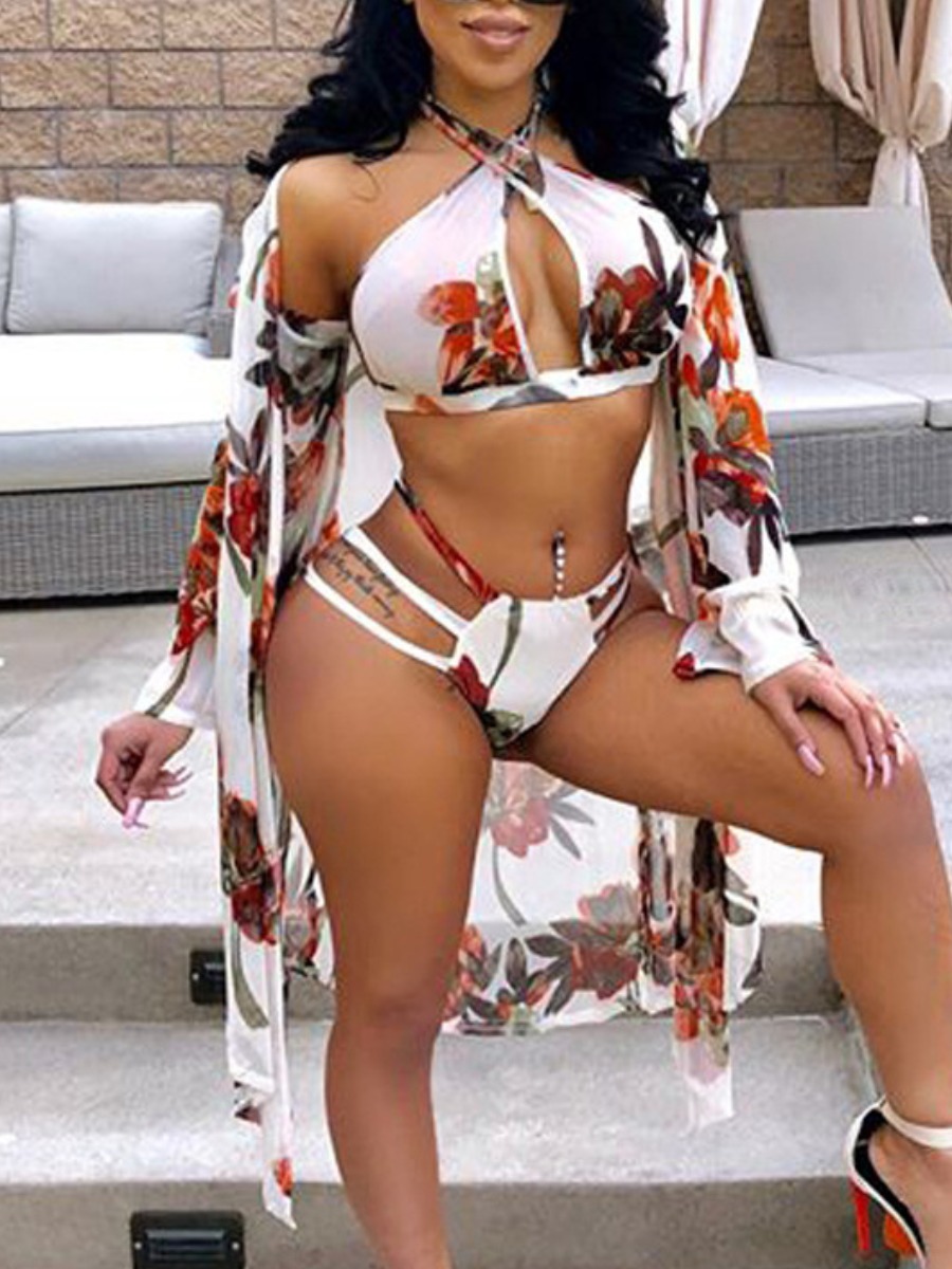 

Lovely Sexy Floral Print Hollow-out White Three-piece Swimsuit