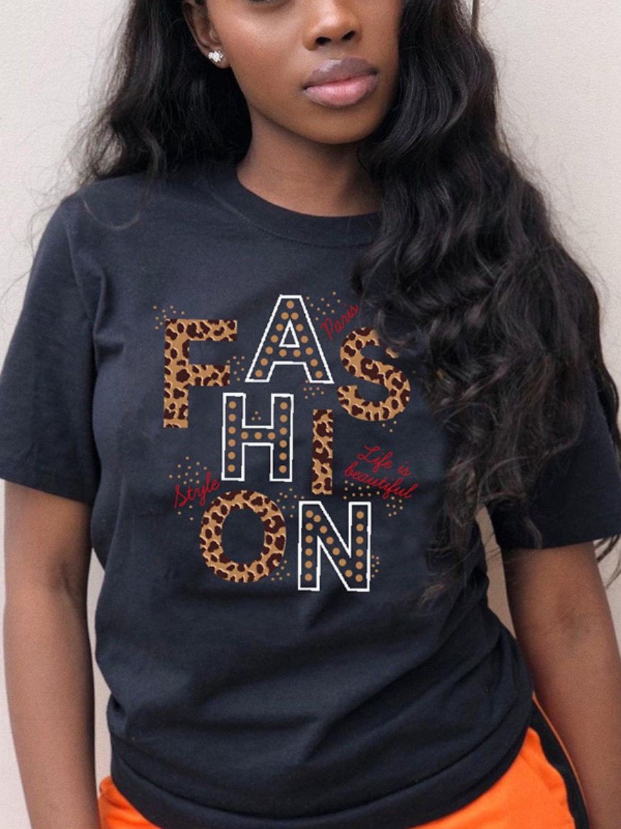 

Lovely Plus Size Casual O Neck Leopard Letter Print Black T-shirt