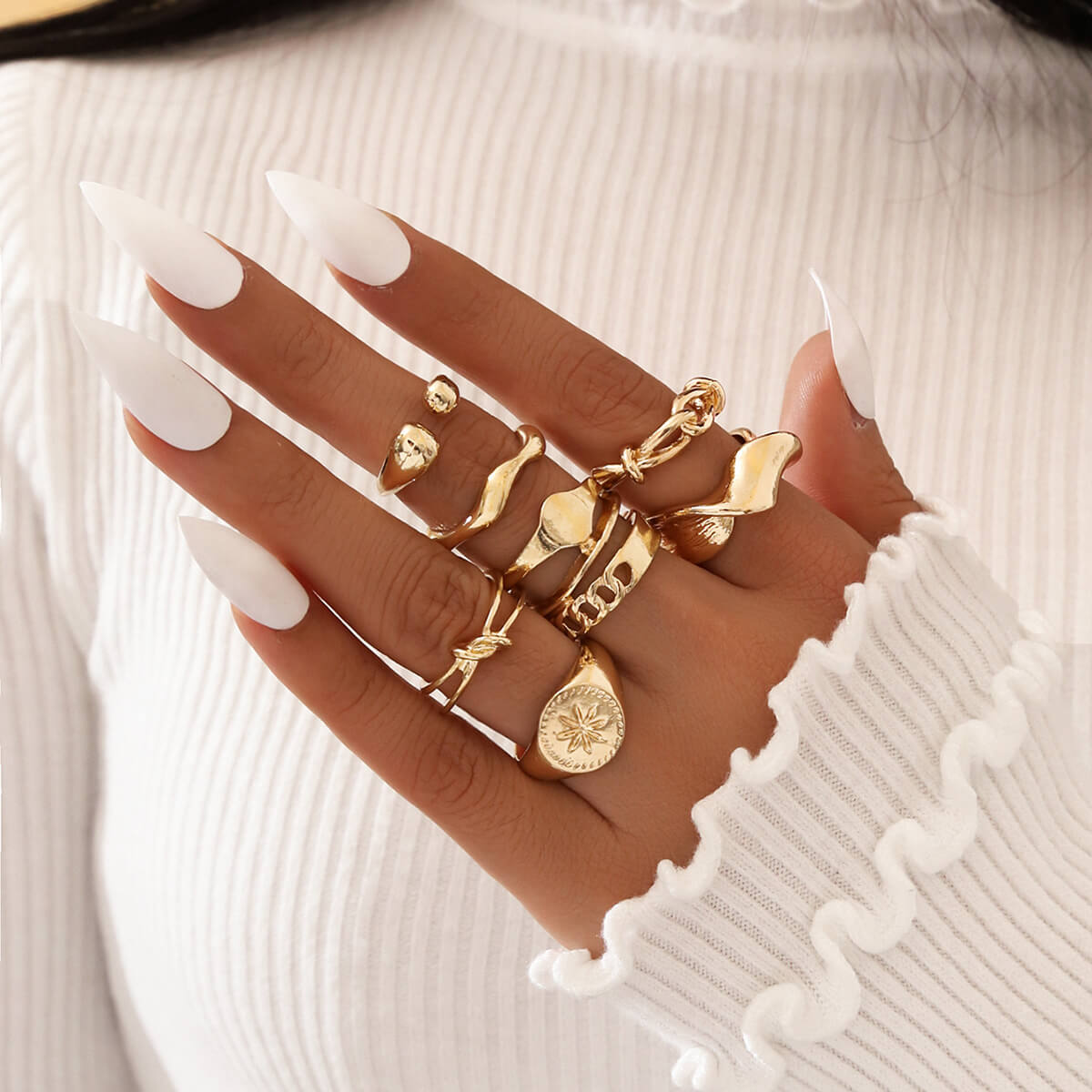 

Lovely Stylish Asymmetrical 8-piece Gold Ring