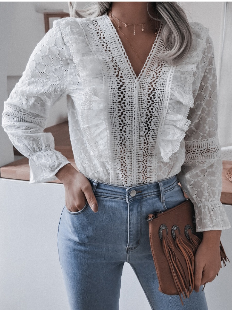 

Lovely Sweet V Neck Lace Flounce Design White Blouse