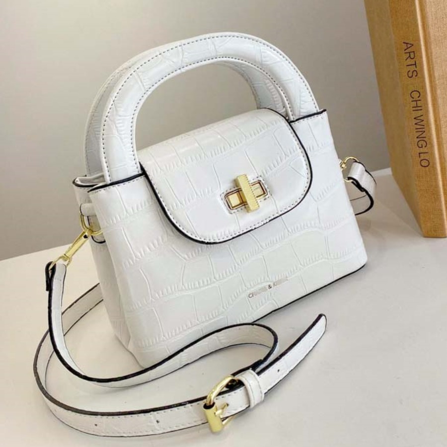 

Lovely Street Metal Accessories Decoration White Crossbody Bag
