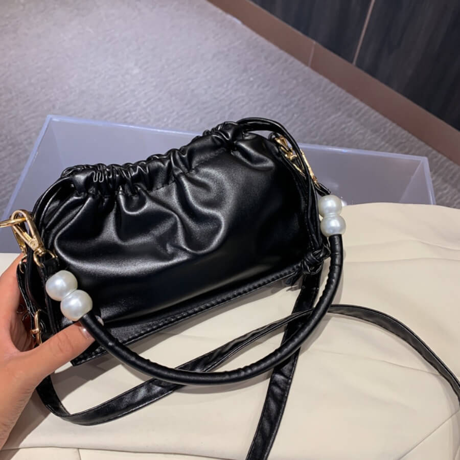 

Lovely Casual Pearl Decoration Drawstring Black Crossbody Bag