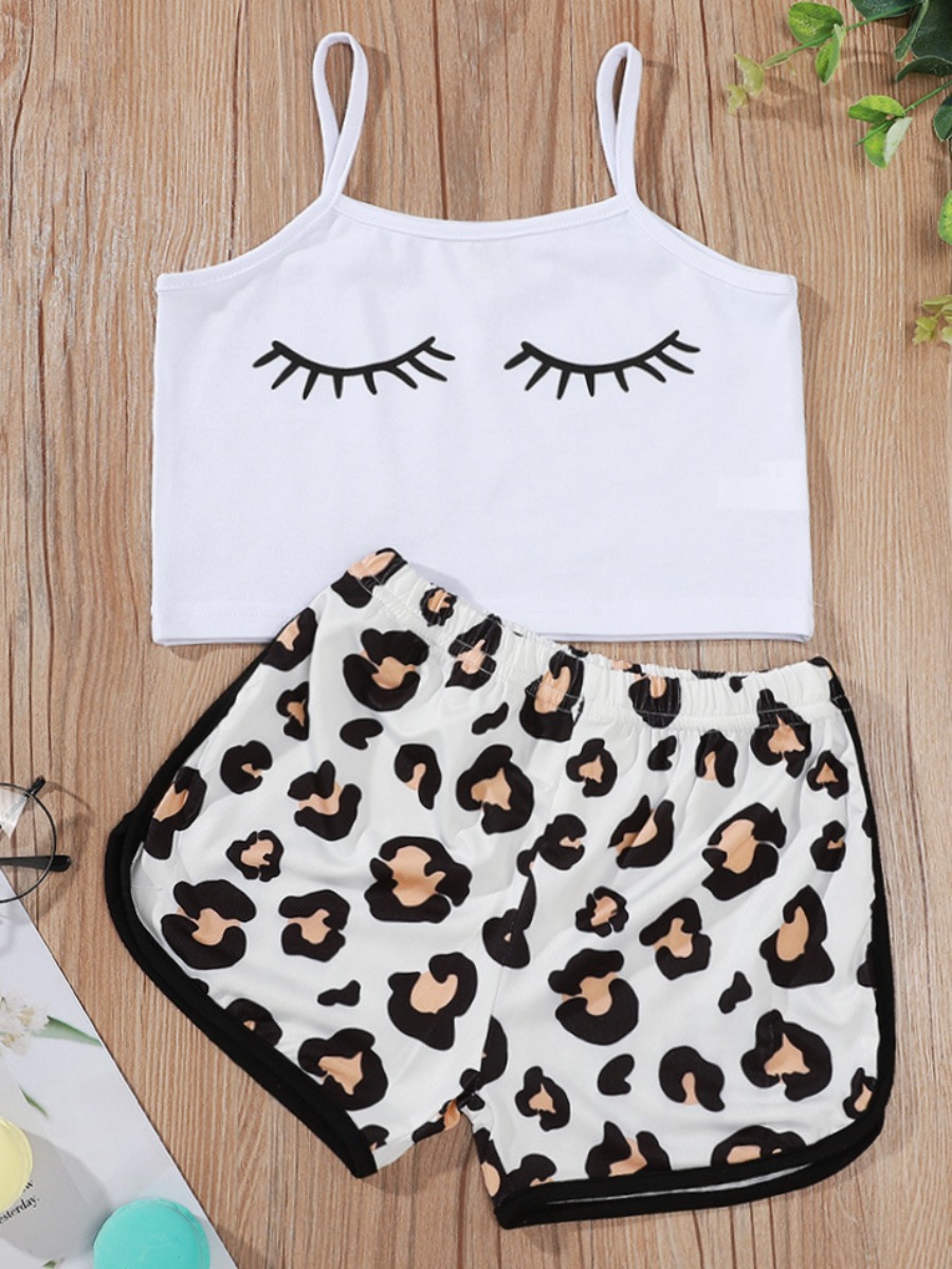 

Lovely Girl Sweet Eyelash Leopard Print White Two Piece Shorts Set