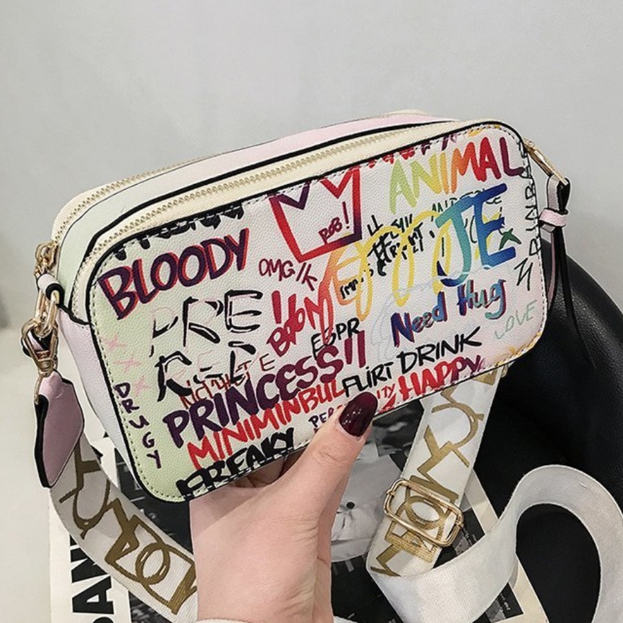 

Lovely Casual Letter Print White Crossbody Bag