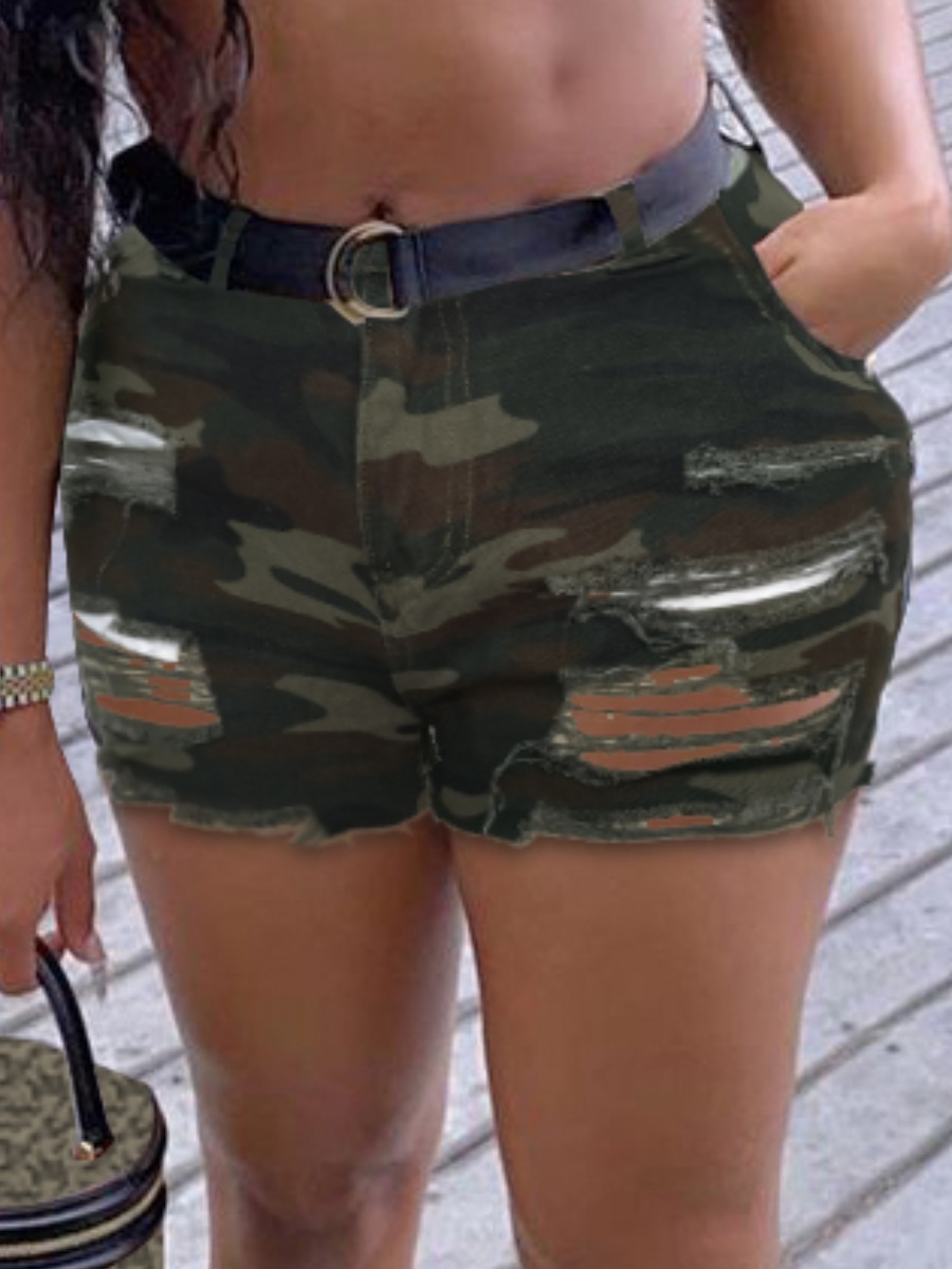 

Lovely Casual Camo Print Raw Edge Denim Shorts