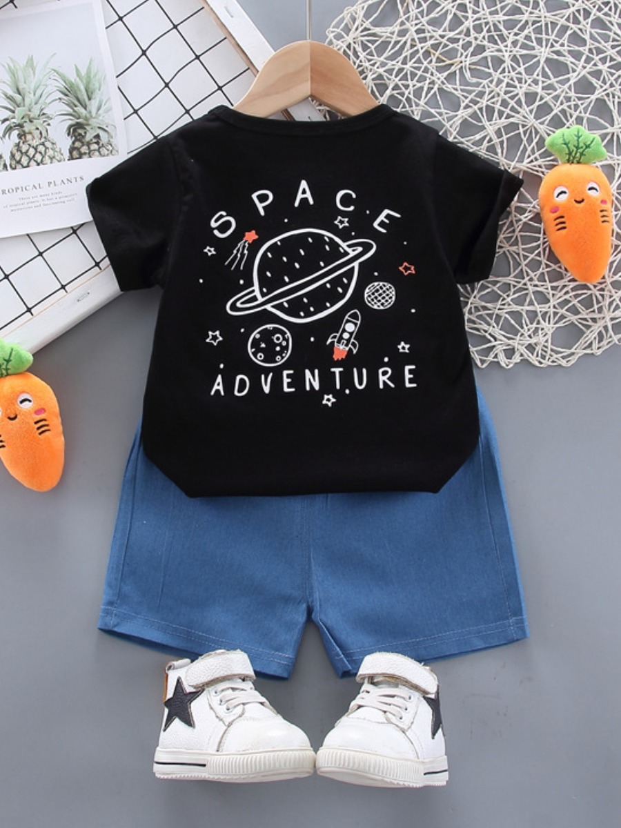 

Lovely Boy Casual Planet Letter Print Black Two Piece Shorts Set