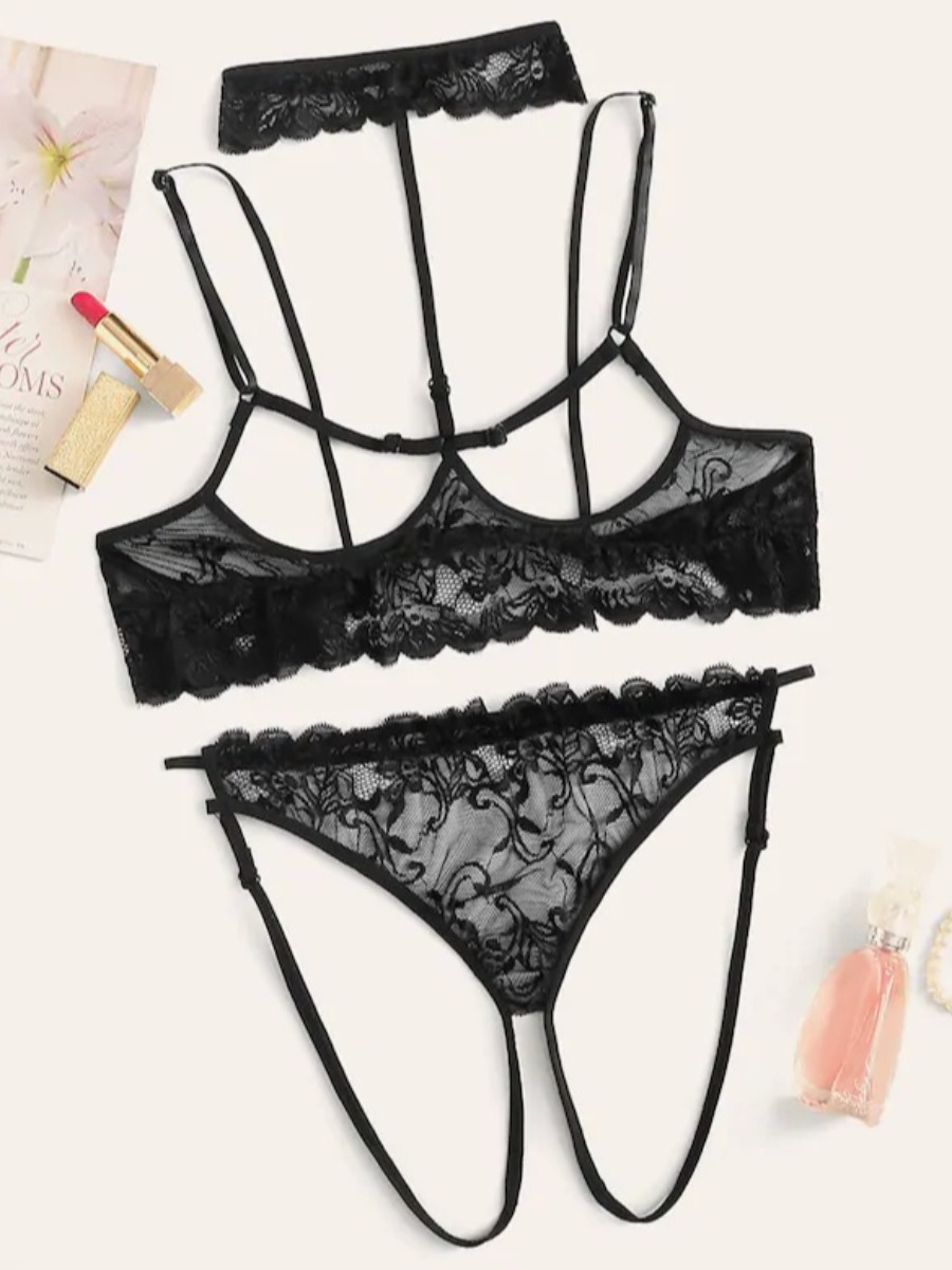 

Lovely Sexy See-through Bandage Design Black Bra Set