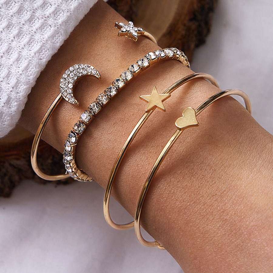 

Lovely Casual Star Moon Gold 4-piece Bracelet