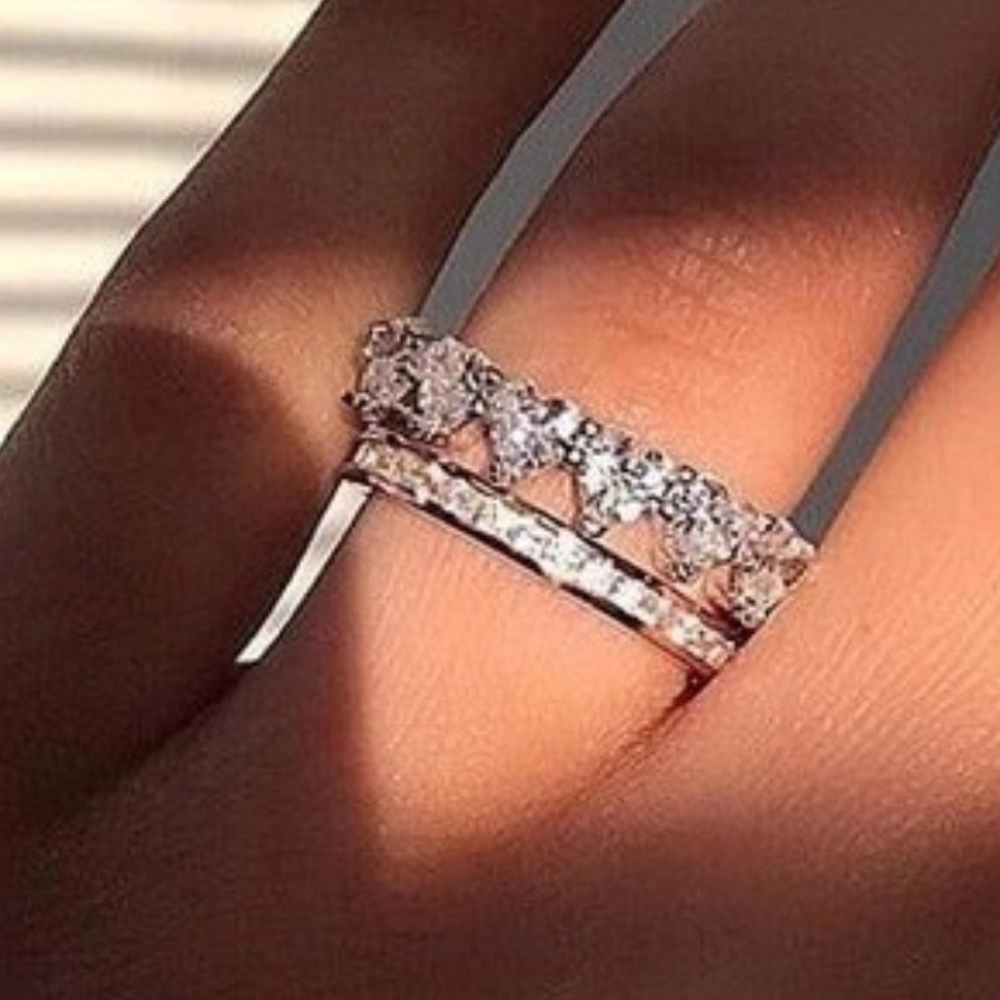 

Lovely Casual Sequined Silver Ring