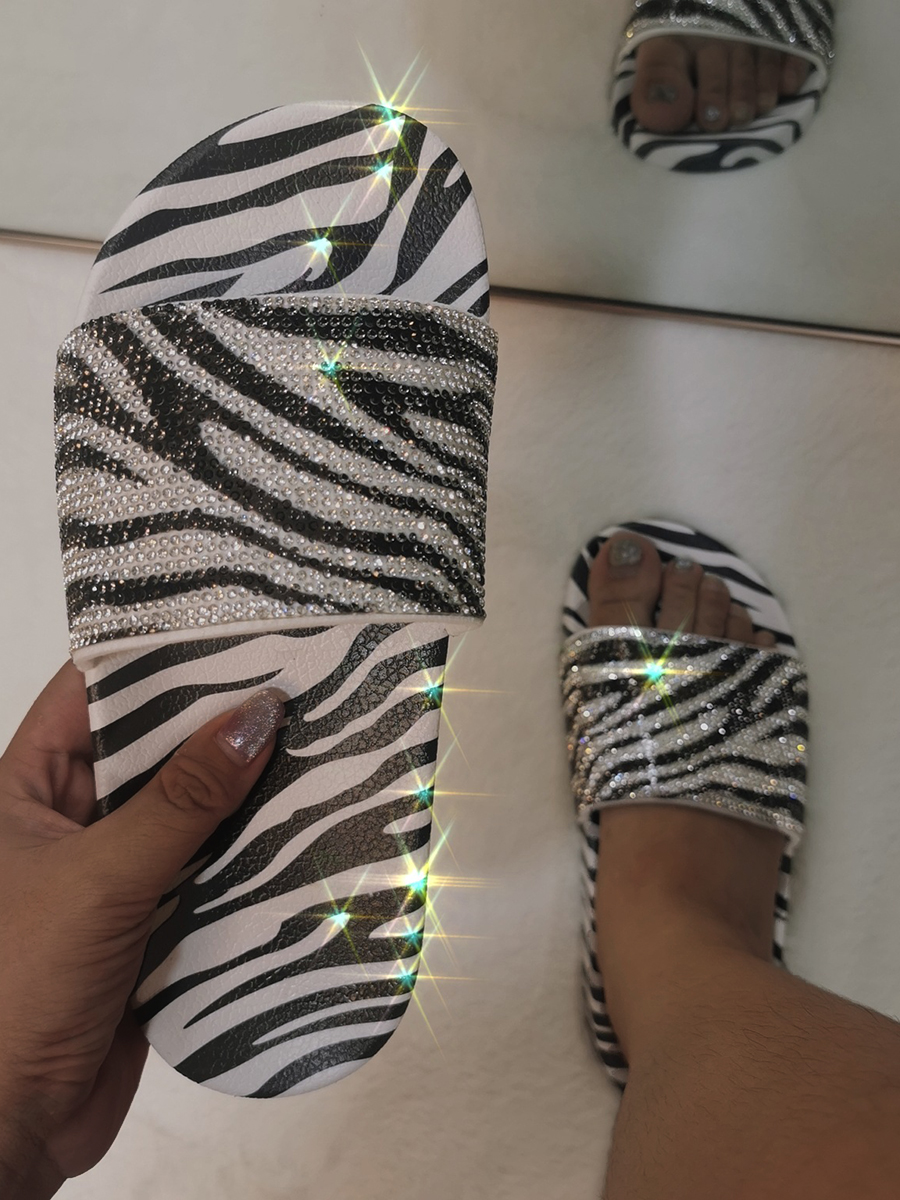 

Lovely Casual Sequined Zebra Stripe Slippers
